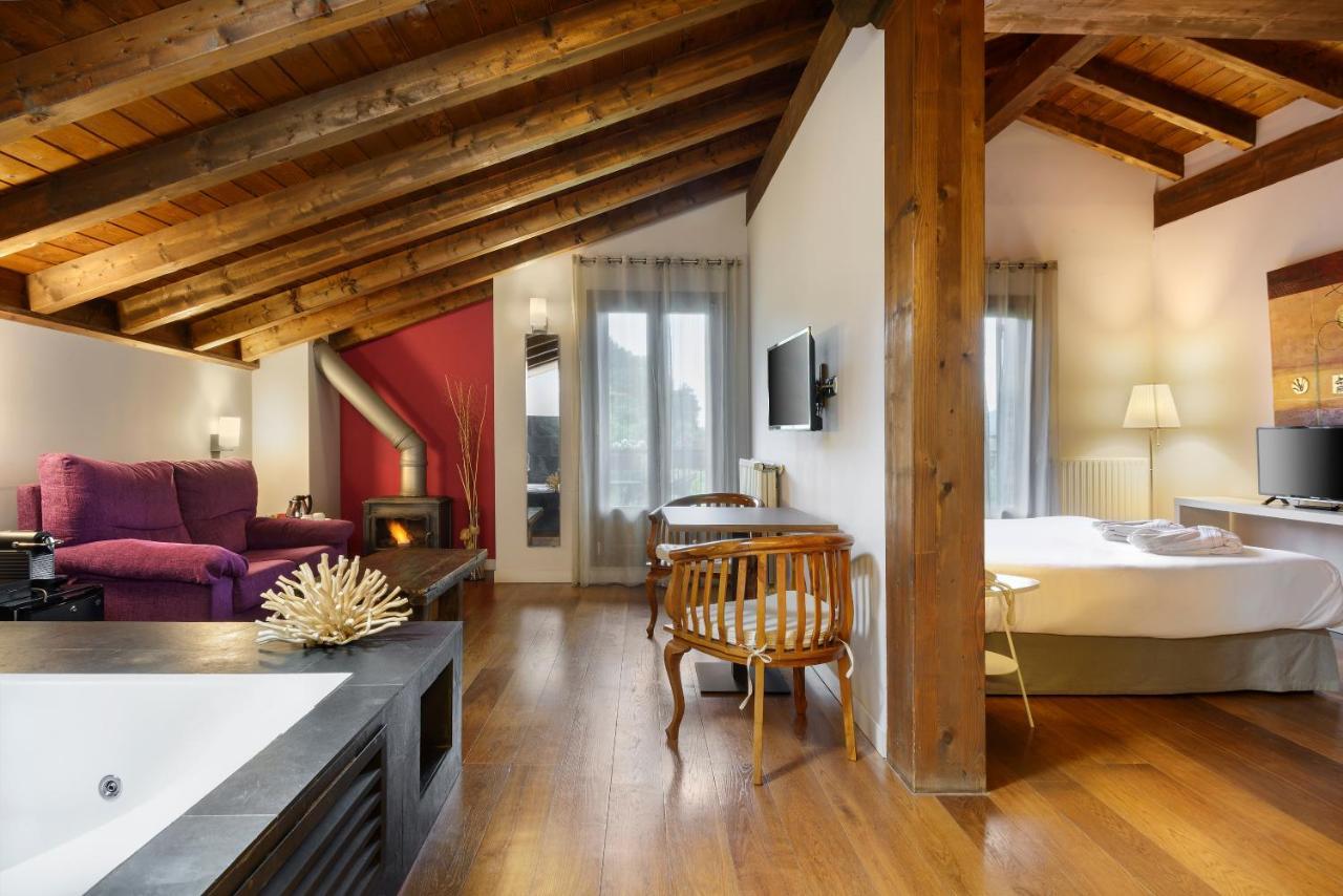 Hotel Rural Iribarnia Lantz Ngoại thất bức ảnh