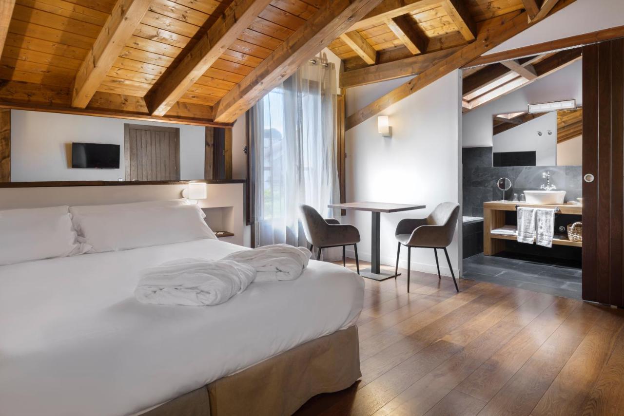Hotel Rural Iribarnia Lantz Ngoại thất bức ảnh