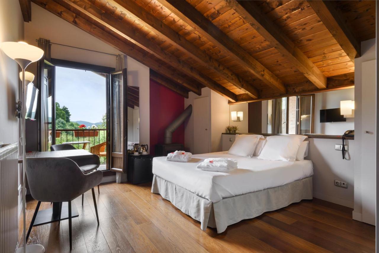 Hotel Rural Iribarnia Lantz Ngoại thất bức ảnh